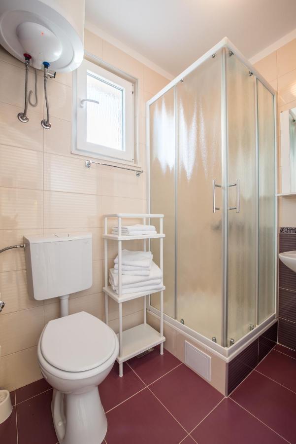 Apartments Amneris Trogir Luaran gambar