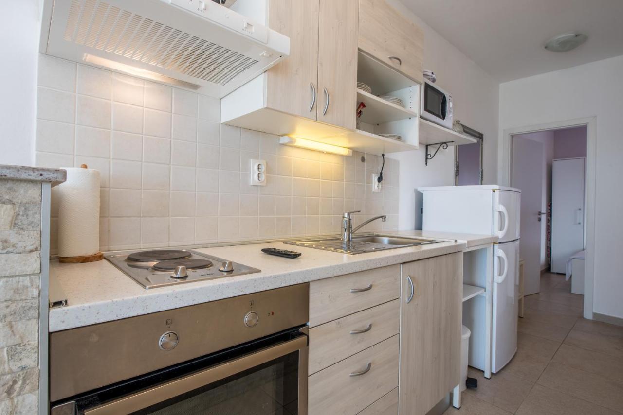 Apartments Amneris Trogir Luaran gambar