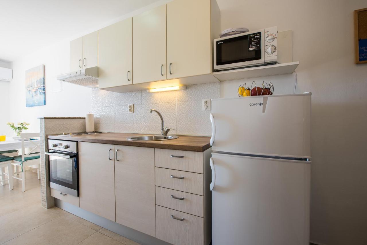 Apartments Amneris Trogir Luaran gambar