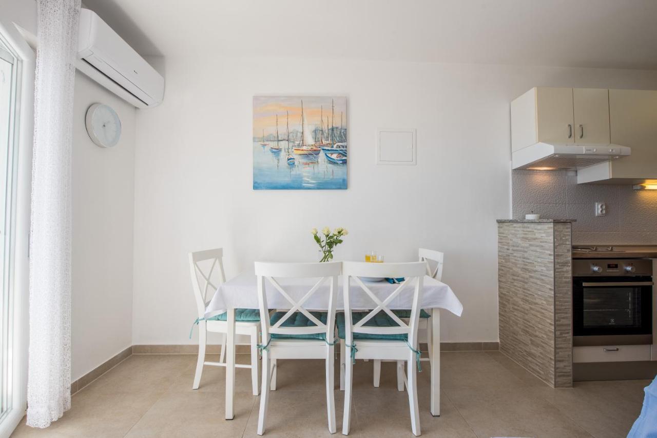 Apartments Amneris Trogir Luaran gambar